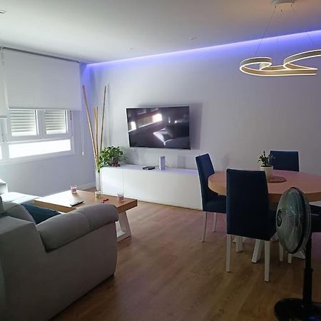 Zen & Modern Stile - Quiet, Bright & Spacious. 木尔西亚 外观 照片