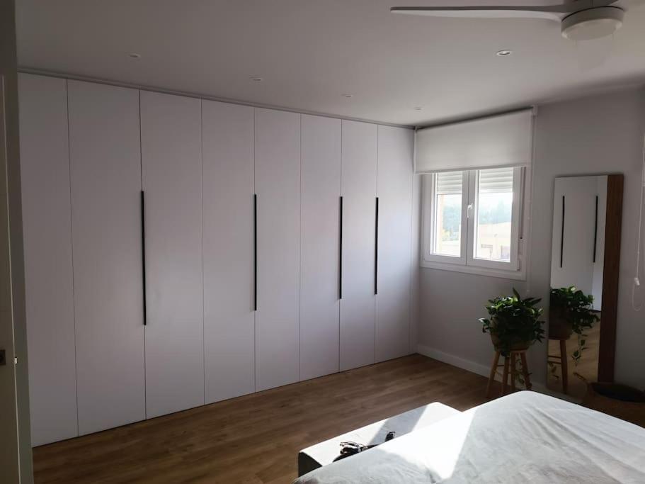 Zen & Modern Stile - Quiet, Bright & Spacious. 木尔西亚 外观 照片